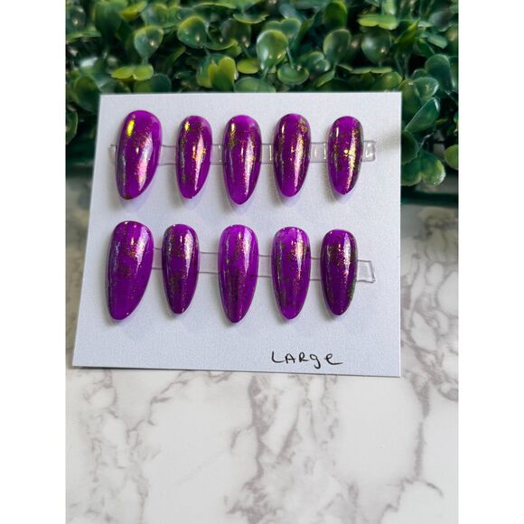 Purple Shimmer Almond -Handpainted/Designed Reusable Press on Nails - Picture 2 of 4